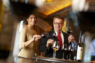 Princess Cruises Royal Class Interior vine 3.jpg